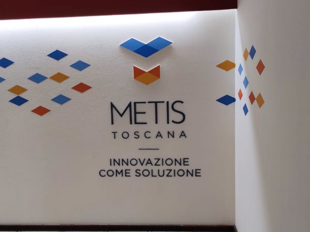 WhatsApp Image 2025-12-18 at 16.27.02